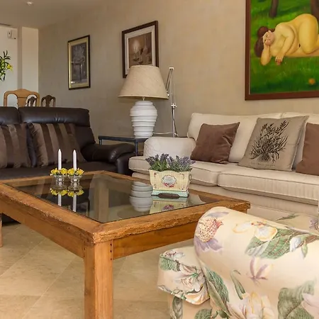 Apartamento Trocadero Beach * Marbella