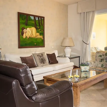 Apartamento Trocadero Beach Apartment Marbella